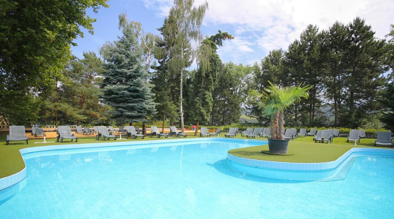 Ensana Splendid Hotel Piest'any Luaran gambar
