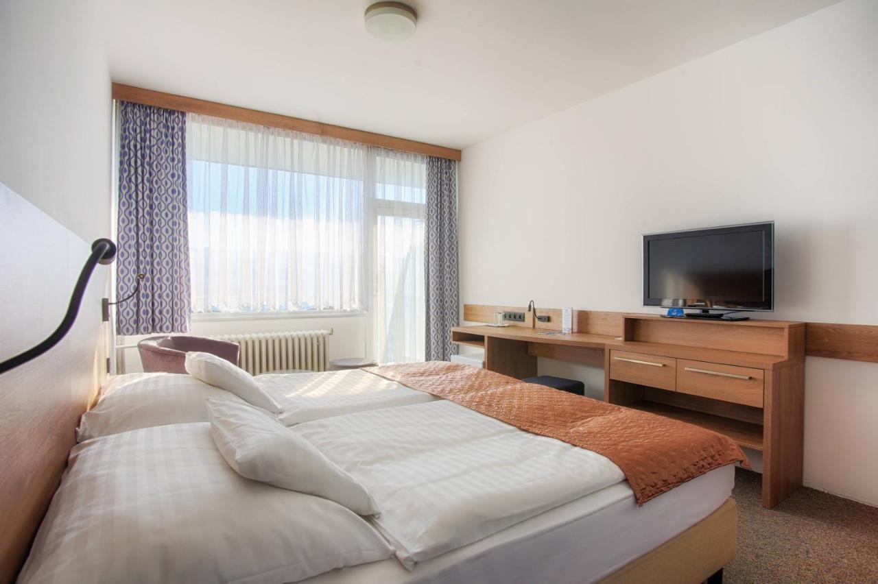 Ensana Splendid Hotel Piest'any Luaran gambar