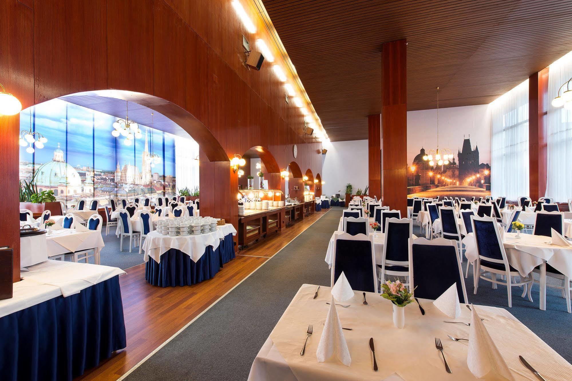 Ensana Splendid Hotel Piest'any Luaran gambar