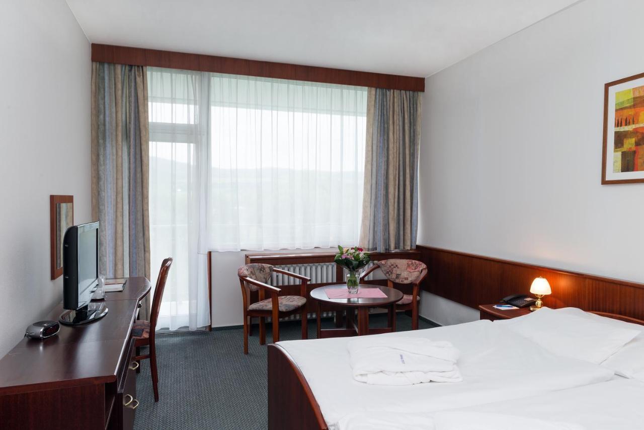 Ensana Splendid Hotel Piest'any Luaran gambar